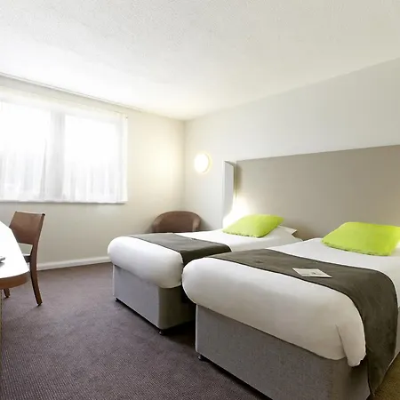 Hotel Campanile Bradford 3*