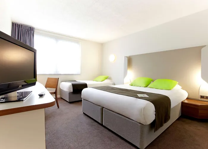 Campanile برادفورد