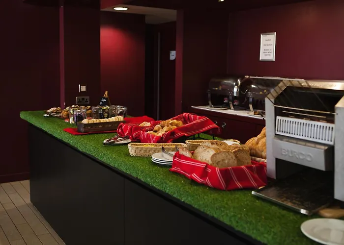 Campanile برادفورد