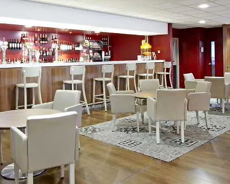Campanile Hotel 3*